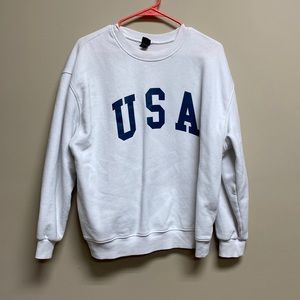College Style Crew Neck Sweatshirt